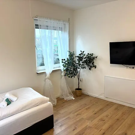 Kaiserslautern Apartments Apartman *