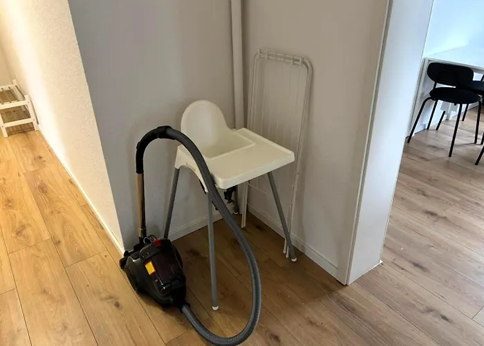 Kaiserslautern Apartments 凯撒斯劳滕